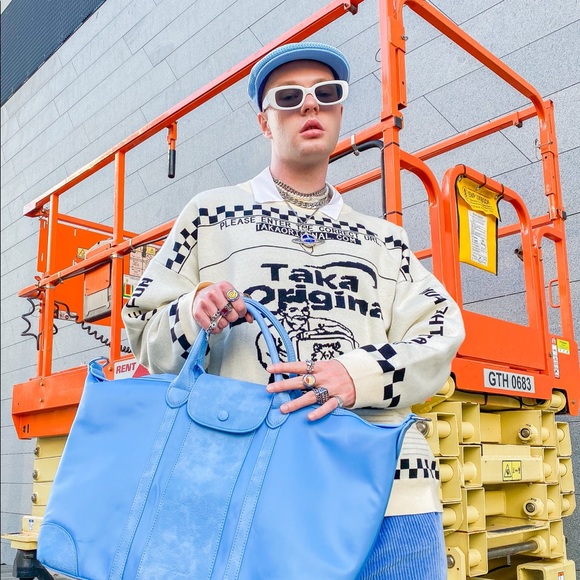 Meet your Posher, Connor - Picture 2 of 10